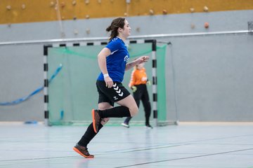 Bild 262 - B2 Loewinnen Cup